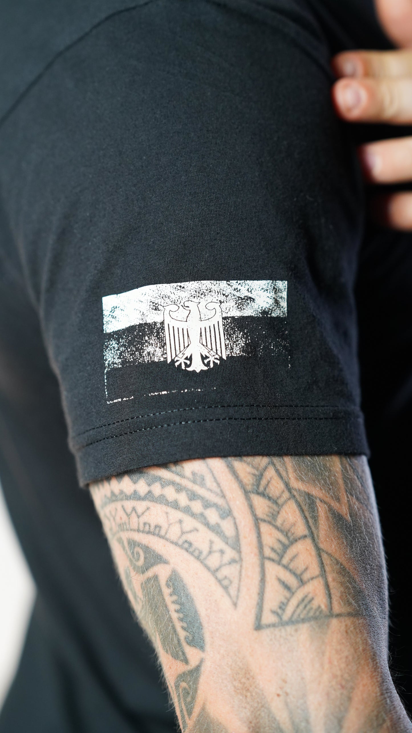 Das Greenlight Fitness T-Shirt -Leistungsstark & Lässig –Schwarz / Camo