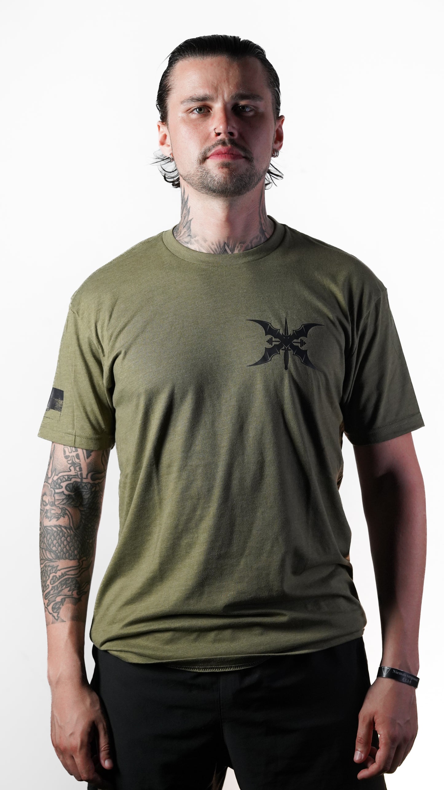 Das Greenlight Fitness T-Shirt -Leistungsstark & Lässig – oliv
