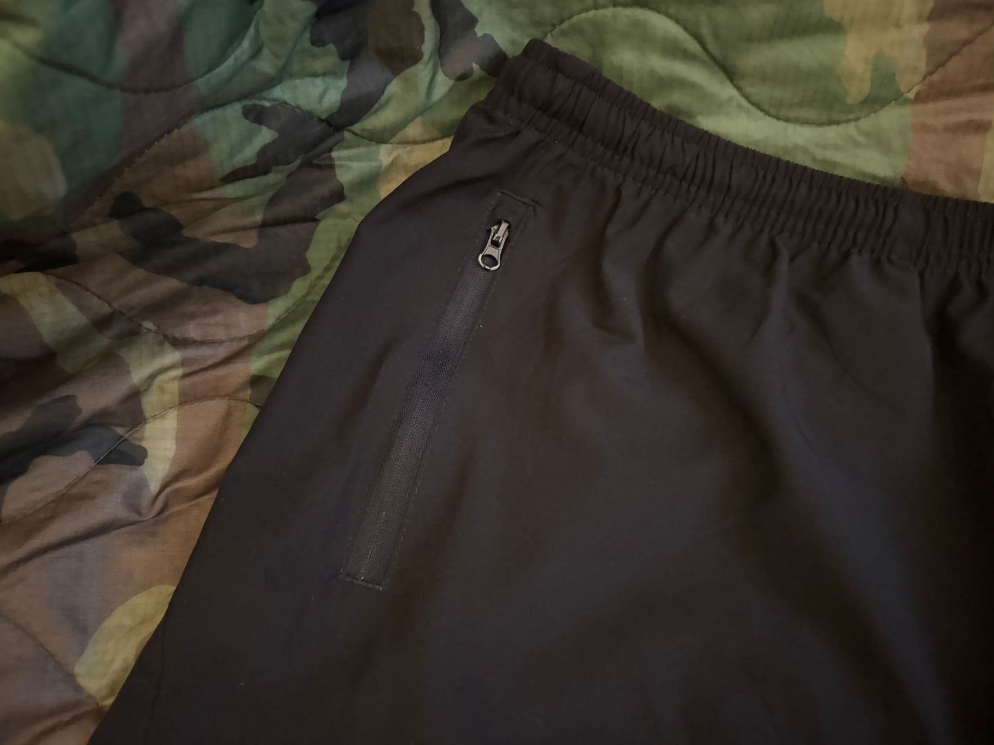 Kurze Sporthose - Greenlight Shorts -Logo Camo