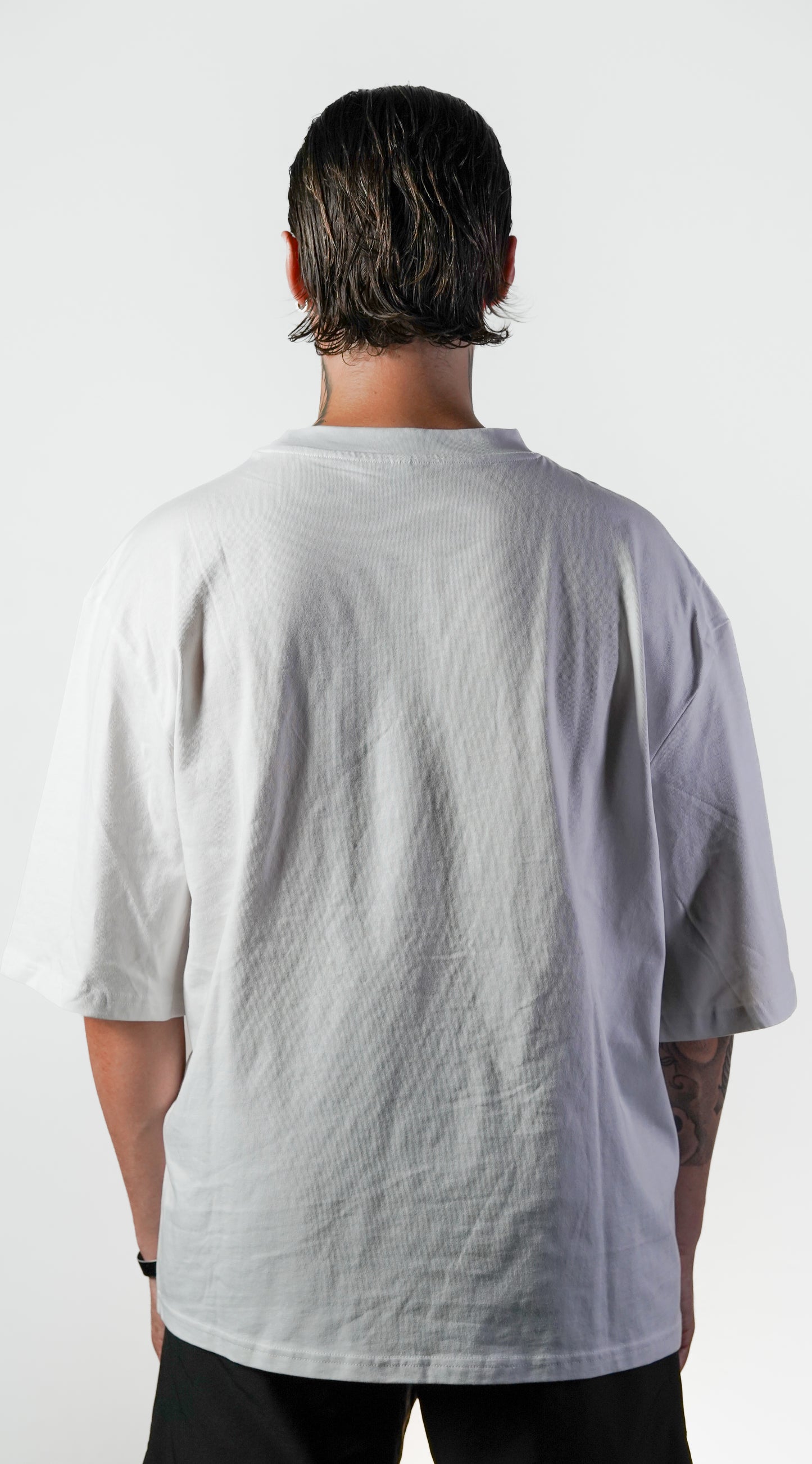 Greenlight Oversized Tee – „Life begins when the lights turn green“ weiss